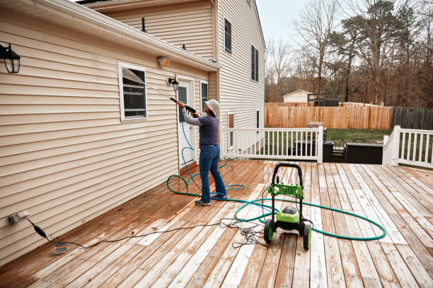 Best Deck Pressure Washing  in Charleston, IL